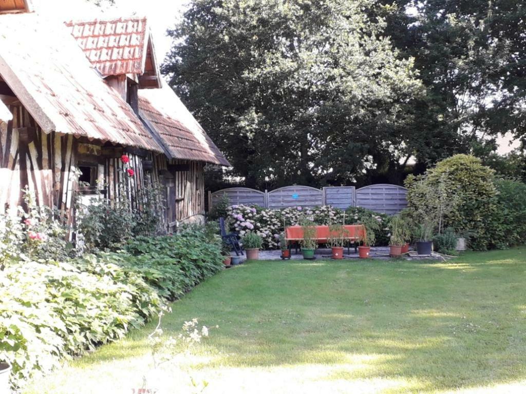Chambres D'Hotes Manoir Du Buquet Ονφλέρ Εξωτερικό φωτογραφία